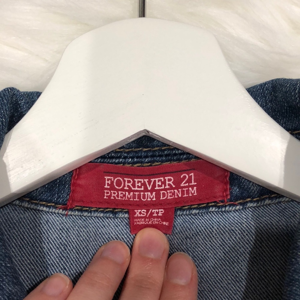 Jean jacket - Picture 4 of 4